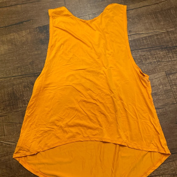 Gymshark women’s training vest - Picture 2 of 2